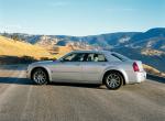 Chrysler 300C 2005 года